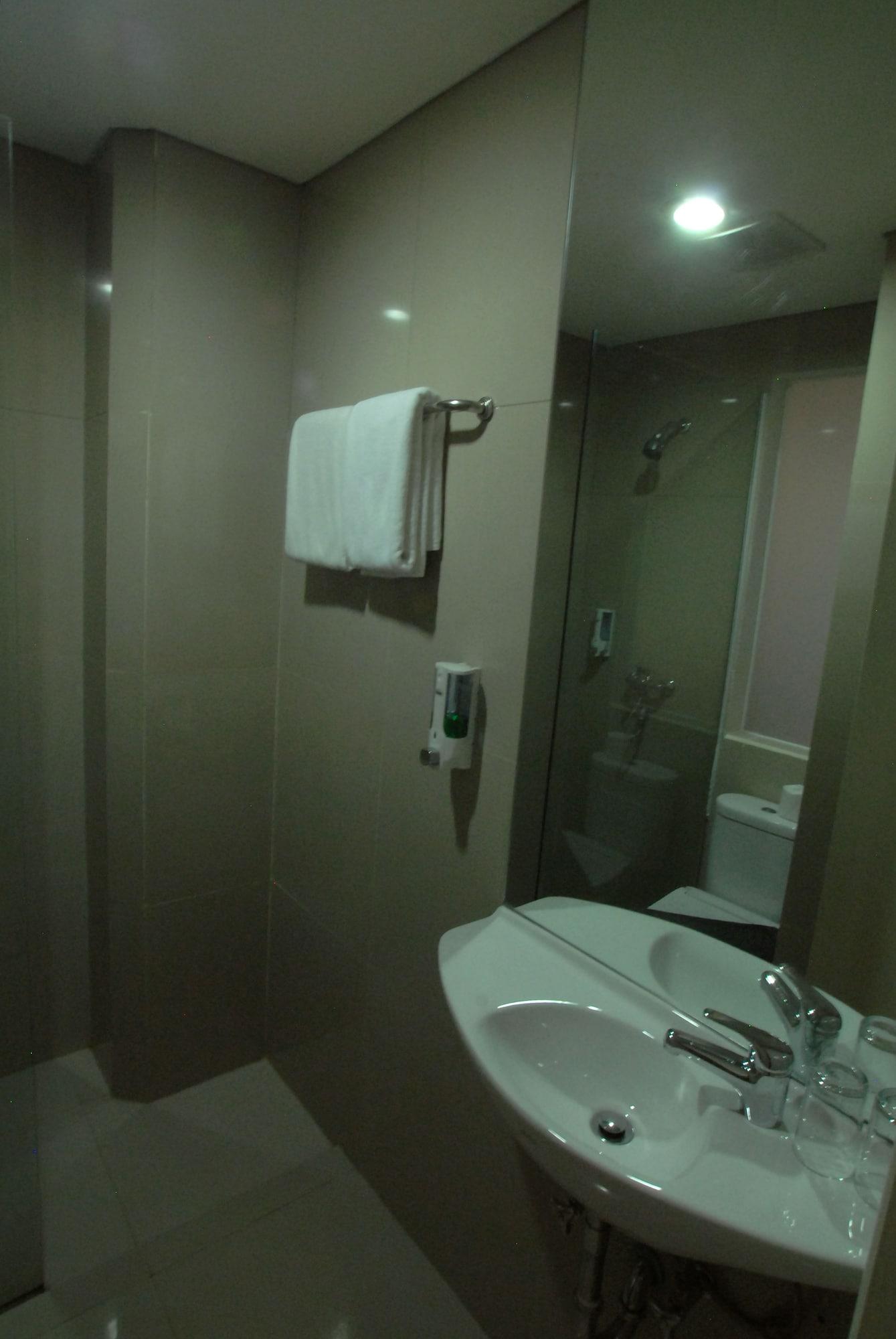 Vio Hotel Veteran Bandung Eksteriør bilde
