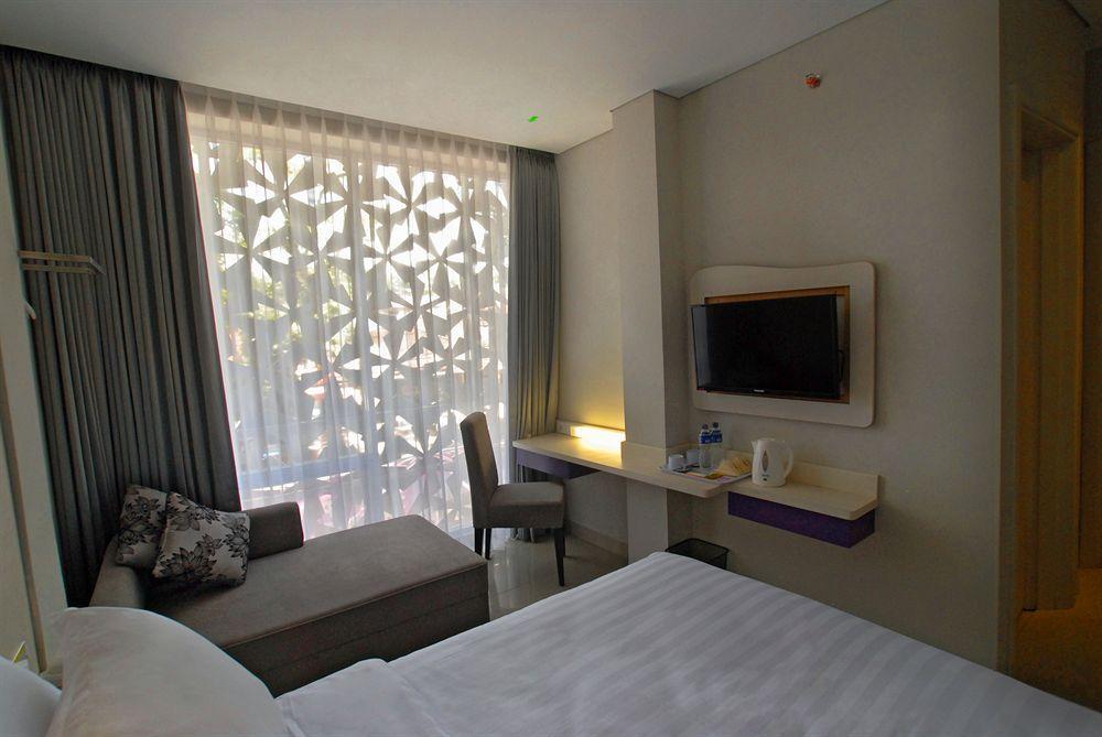 Vio Hotel Veteran Bandung Eksteriør bilde