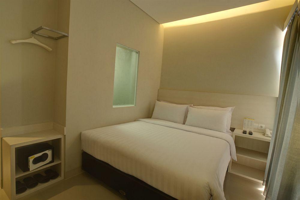 Vio Hotel Veteran Bandung Eksteriør bilde